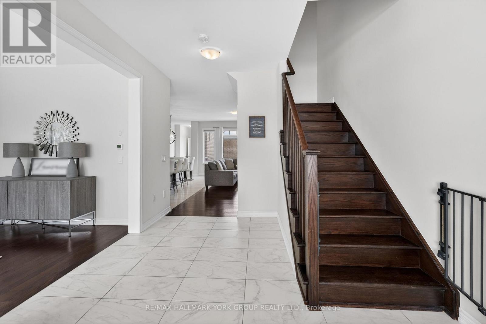 19850 Leslie Street, East Gwillimbury, Ontario  L9N 0R9 - Photo 6 - N12789170