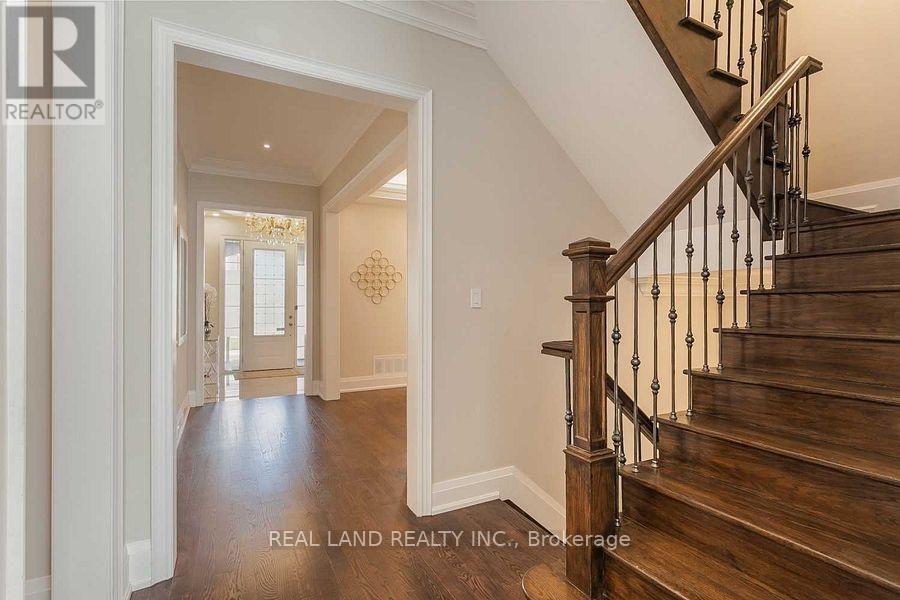 3 Love Court, Richmond Hill, Ontario  L4B 0G2 - Photo 19 - N12789174