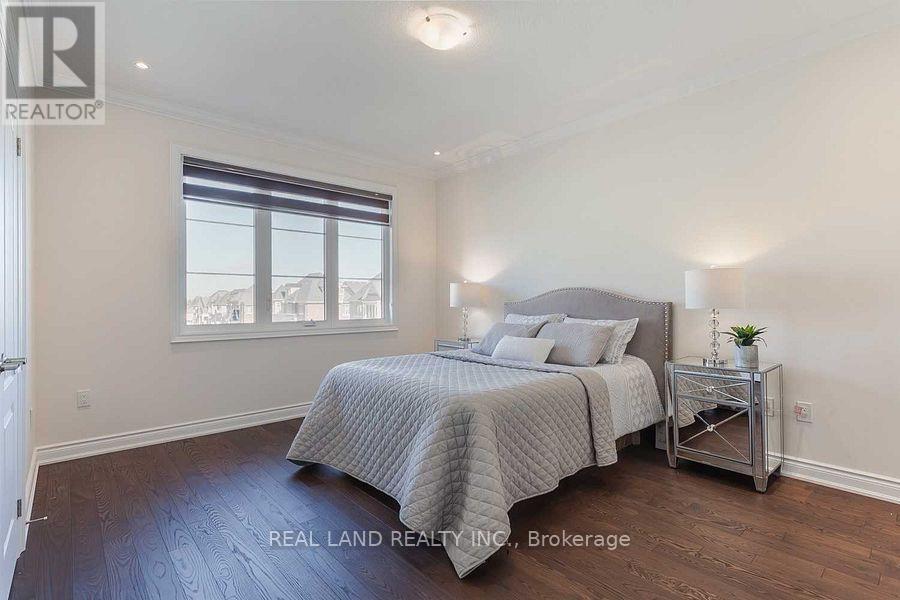 3 Love Court, Richmond Hill, Ontario  L4B 0G2 - Photo 23 - N12789174