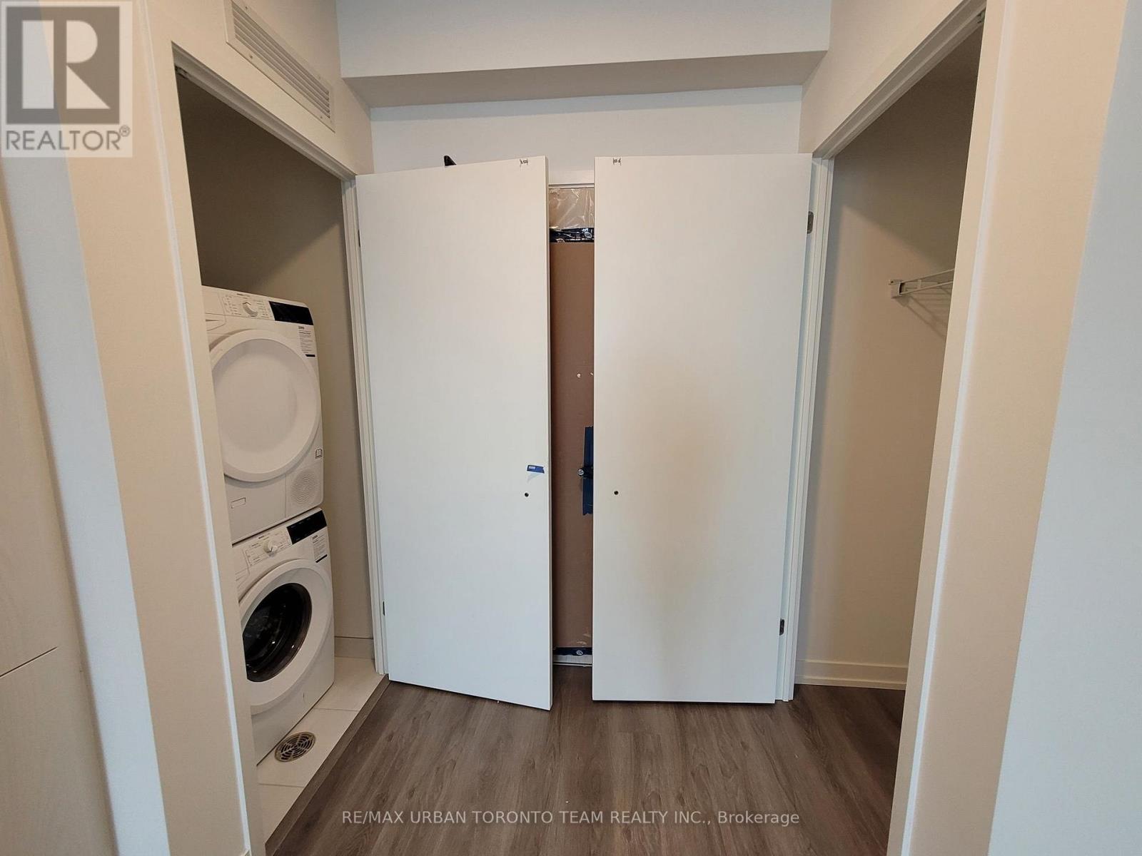 510 - 225 Commerce Street, Vaughan, Ontario  L4K 0R1 - Photo 9 - N12789176