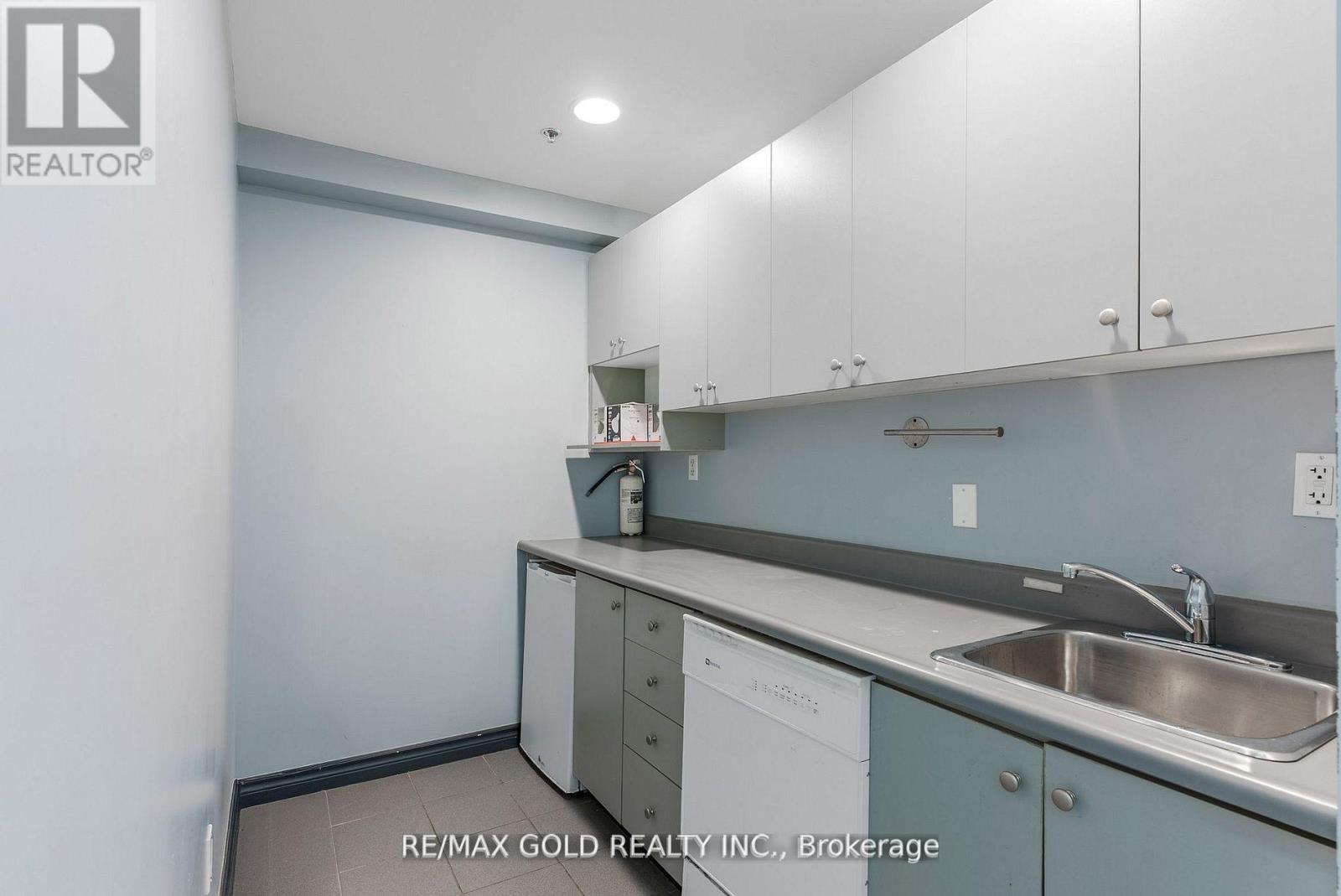 5 - 351 Parkhurst, Brampton, Ontario  L6T 0C2 - Photo 10 - W12789148