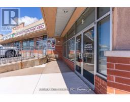 5 - 351 PARKHURST, Brampton, Ontario