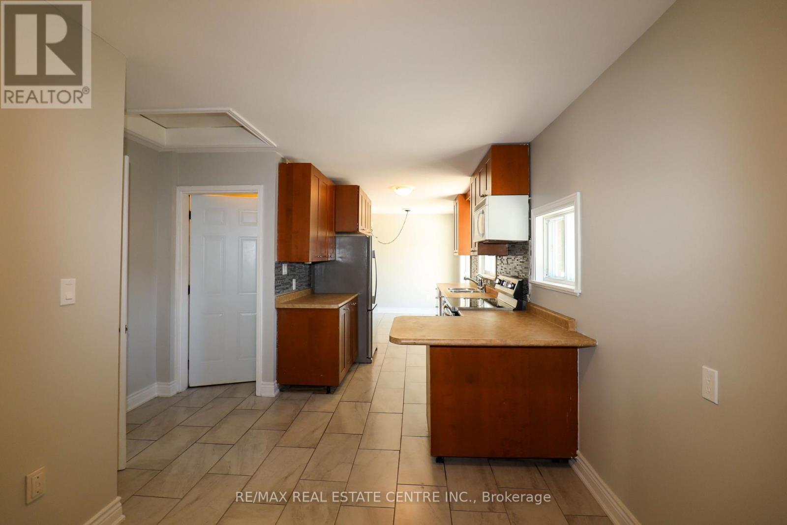 17b Amanda Street, Orangeville, Ontario  L9W 2J9 - Photo 17 - W12789158