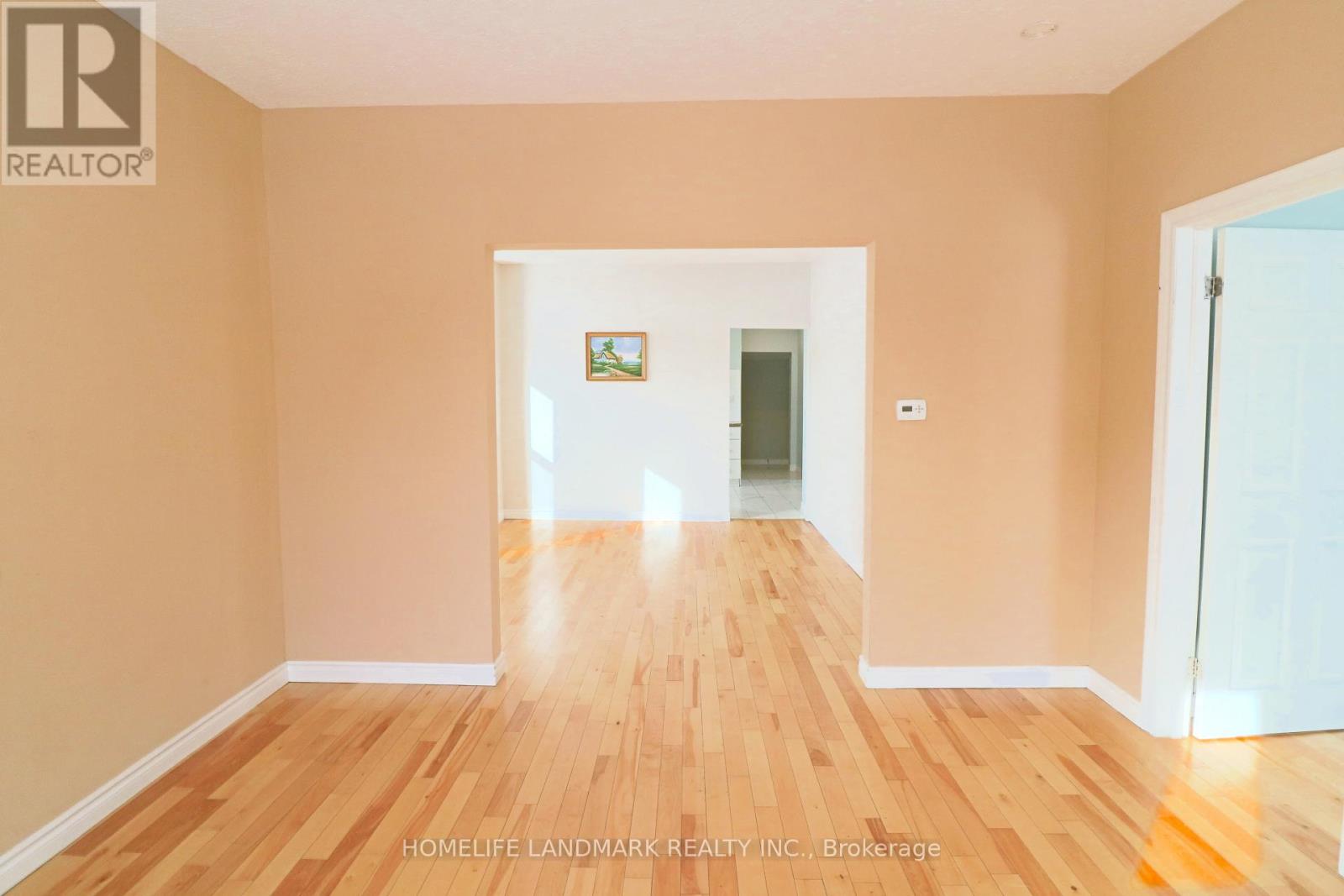 5761 Peer Street, Niagara Falls, Ontario  L2G 1W9 - Photo 5 - X12789142