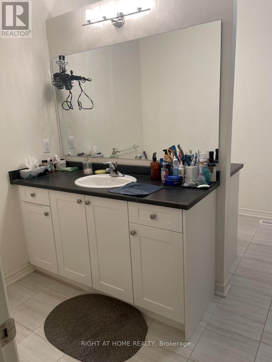 1219 Wilmington Avenue, Oshawa, Ontario  L1L 0T9 - Photo 11 - E12788630