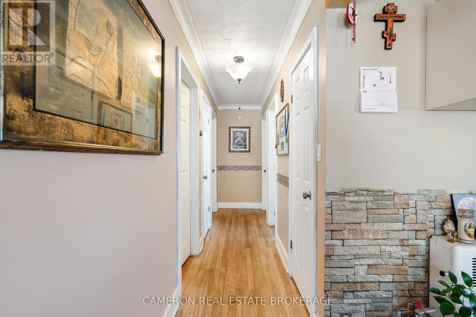 511 St Felix Street, Cornwall, Ontario  K6H 5B2 - Photo 14 - X12445328