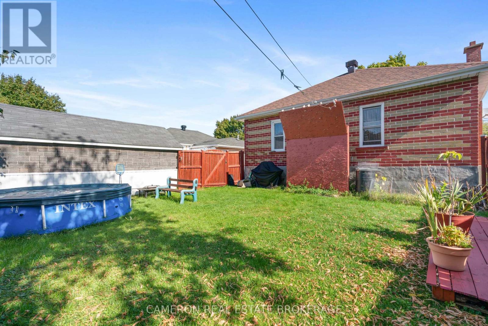 511 St Felix Street, Cornwall, Ontario  K6H 5B2 - Photo 28 - X12445328