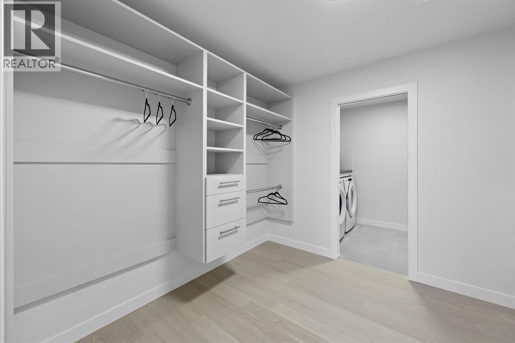 46 Westland Park Sw, Calgary, Alberta  T3H 0W1 - Photo 30 - A2259010