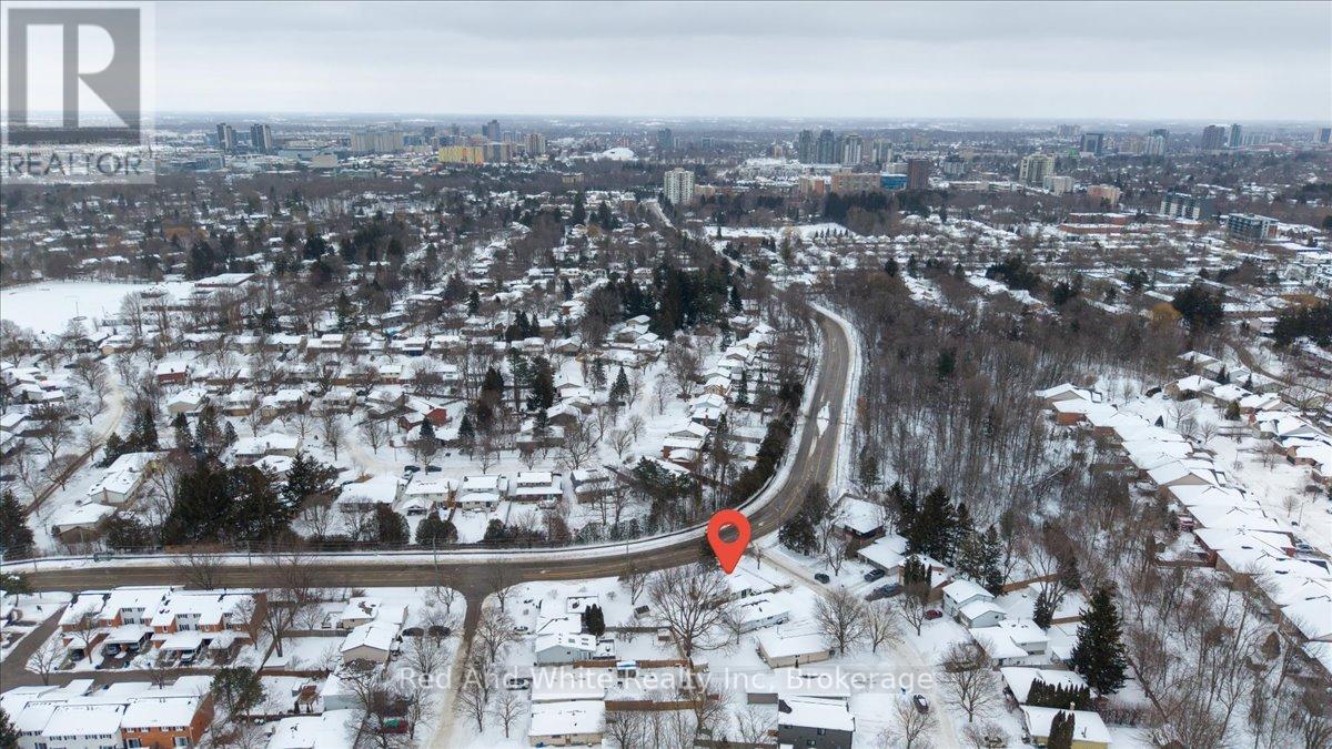 400 Midwood Crescent, Waterloo, Ontario  N2L 5N5 - Photo 39 - X12789182