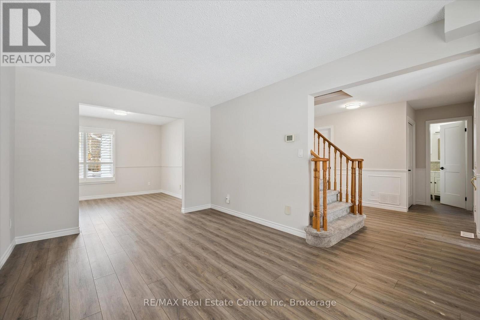 415 Black Street, Centre Wellington, Ontario  N1M 3M7 - Photo 5 - X12789196