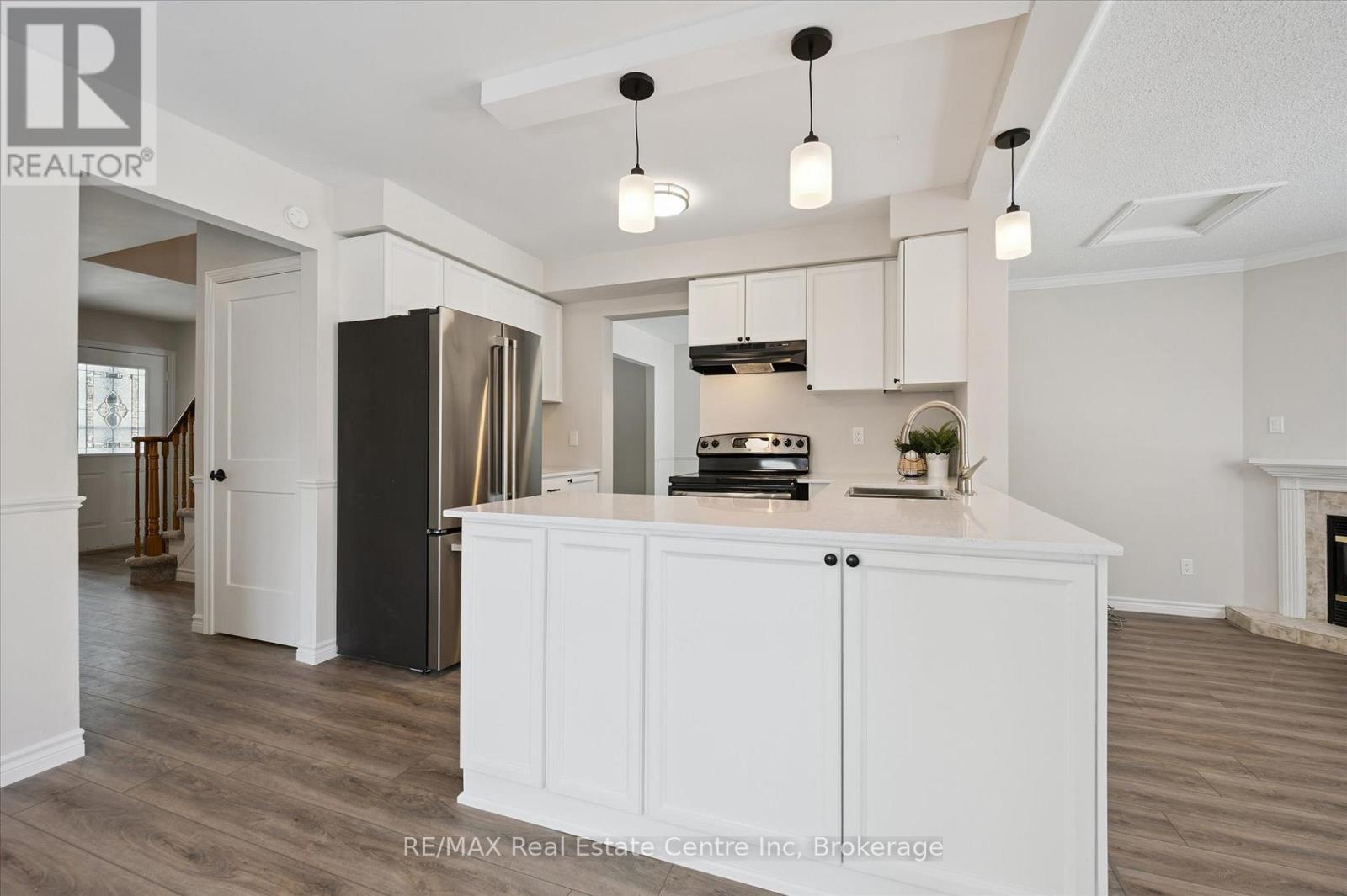 415 Black Street, Centre Wellington, Ontario  N1M 3M7 - Photo 9 - X12789196