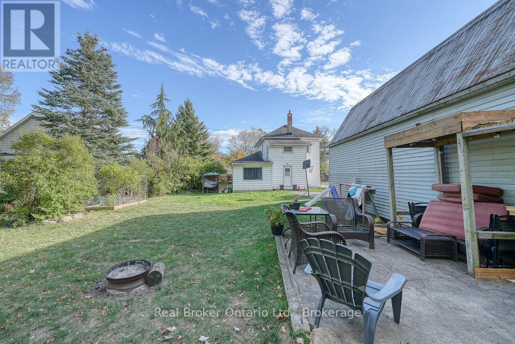 208 Victoria Street, Ingersoll, Ontario  N5C 2N1 - Photo 13 - X12786442