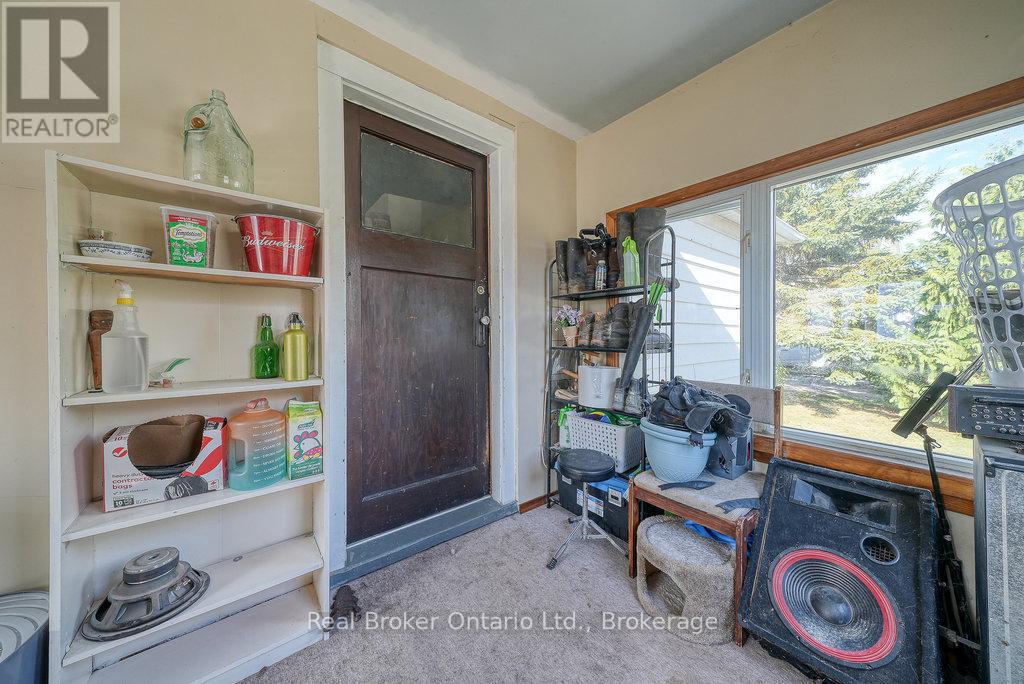 208 Victoria Street, Ingersoll, Ontario  N5C 2N1 - Photo 35 - X12786442