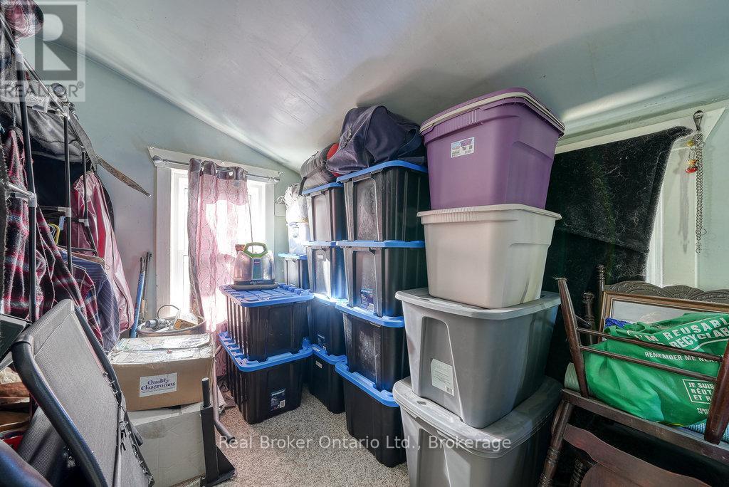 208 Victoria Street, Ingersoll, Ontario  N5C 2N1 - Photo 41 - X12786442