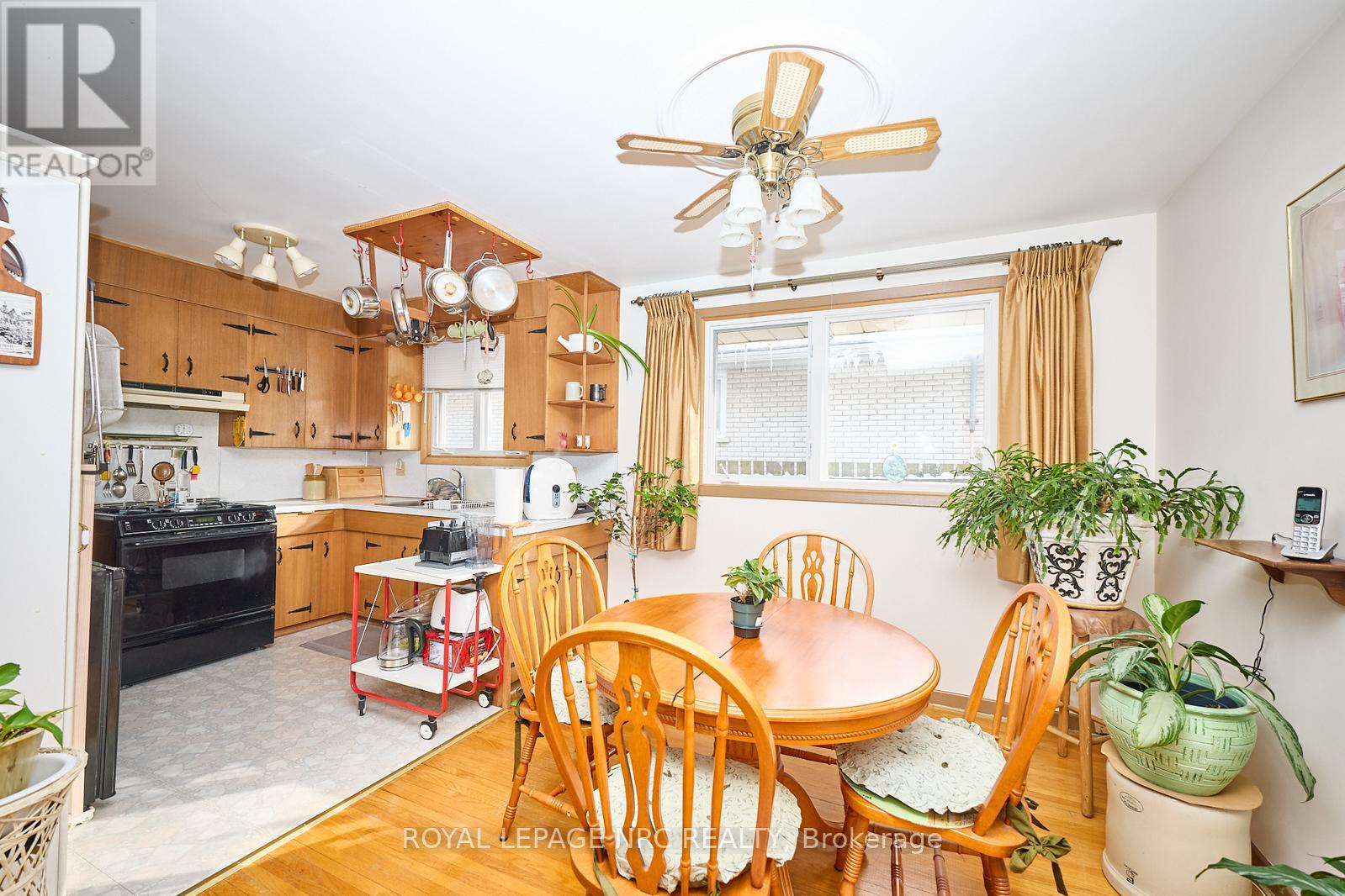 32 Oxford Street, St. Catharines, Ontario  L2P 1W3 - Photo 10 - X12789198