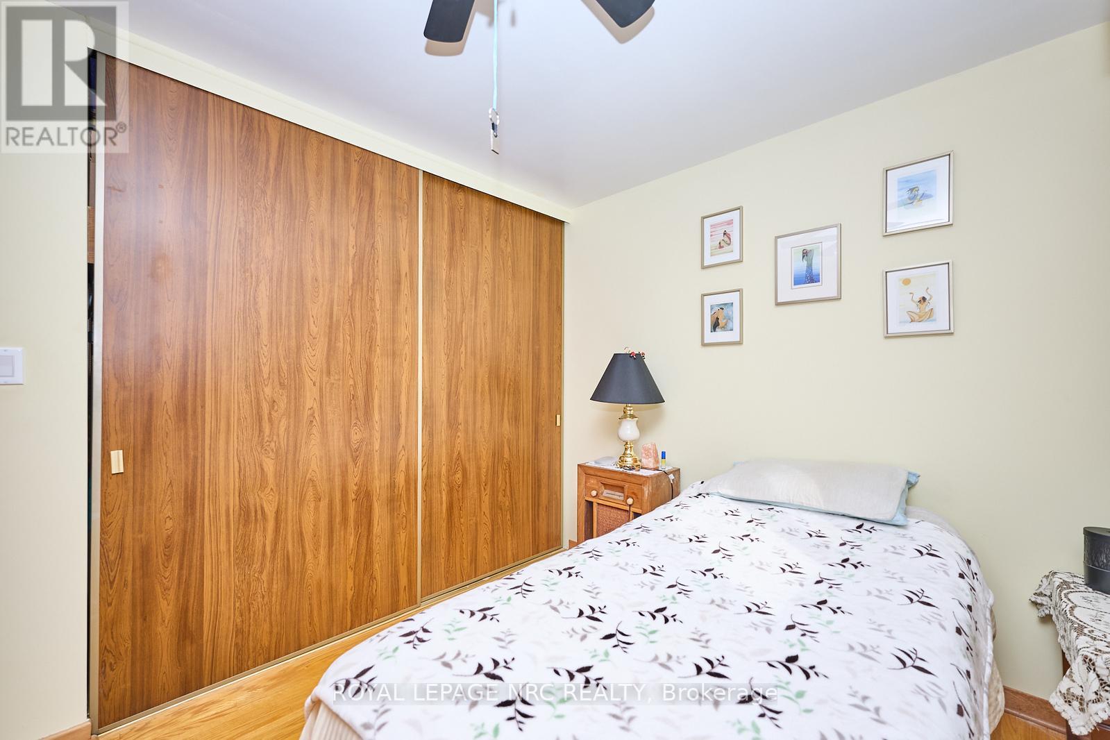 32 Oxford Street, St. Catharines, Ontario  L2P 1W3 - Photo 20 - X12789198