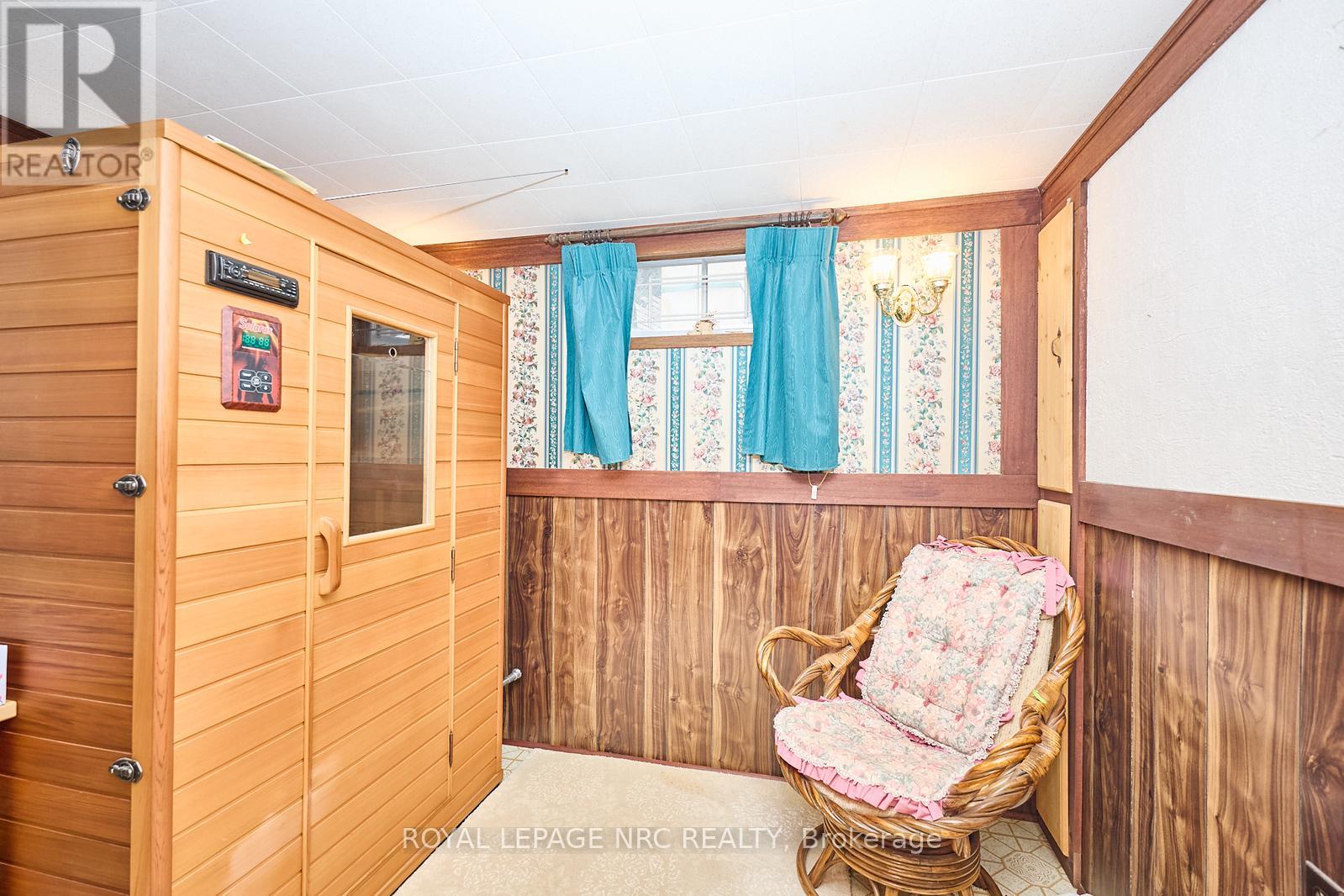 32 Oxford Street, St. Catharines, Ontario  L2P 1W3 - Photo 24 - X12789198