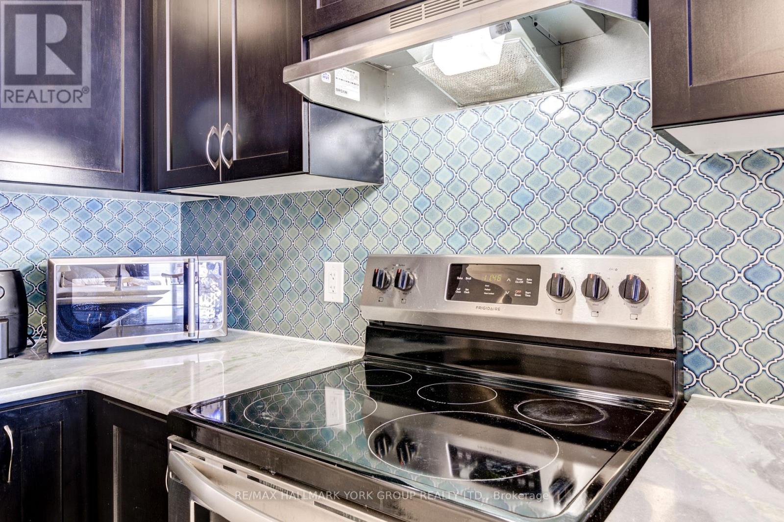 323 Atkinson Street, Clearview (Stayner), Ontario  L0M 1S0 - Photo 15 - S12770836