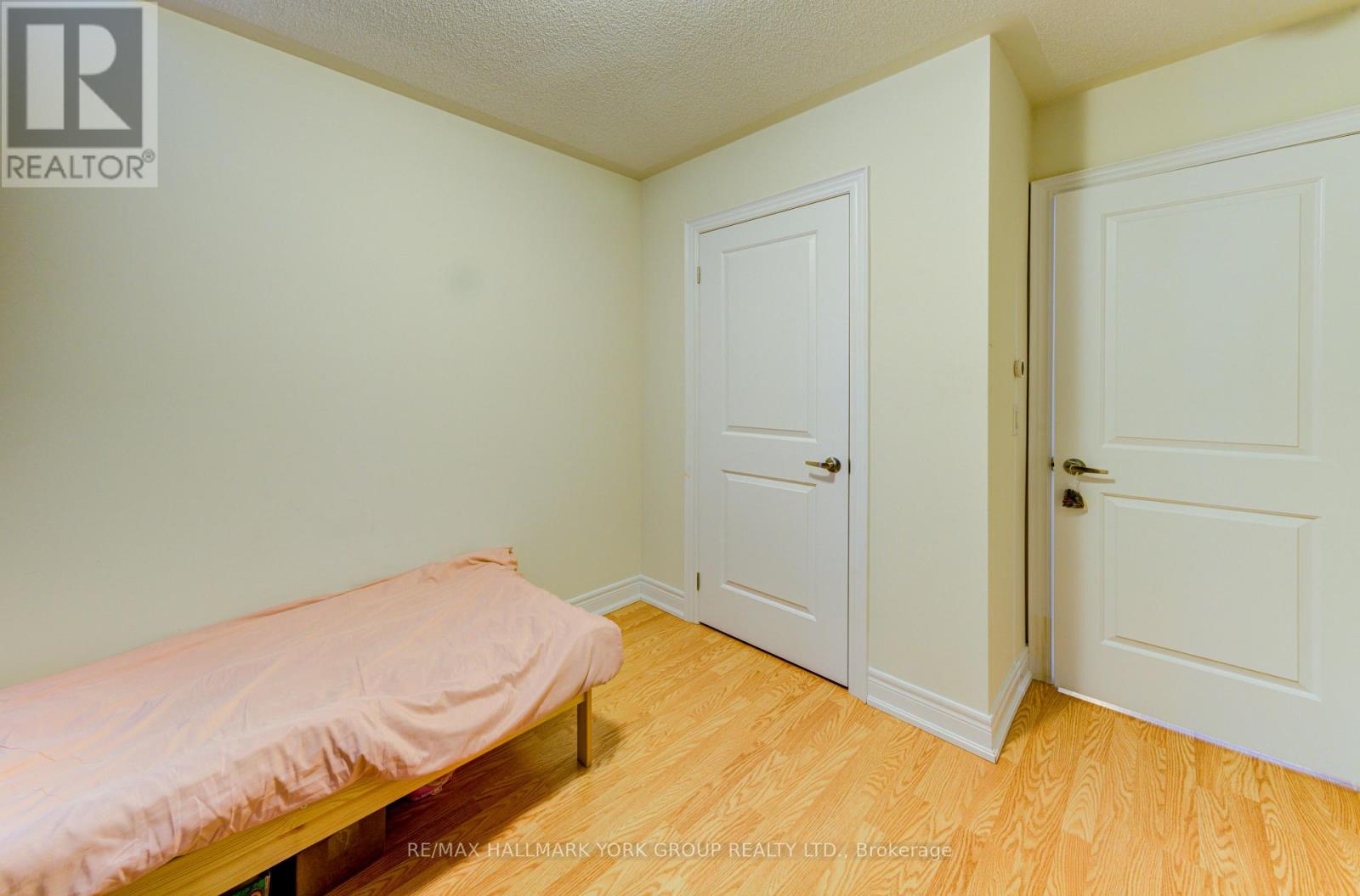 323 Atkinson Street, Clearview (Stayner), Ontario  L0M 1S0 - Photo 38 - S12770836