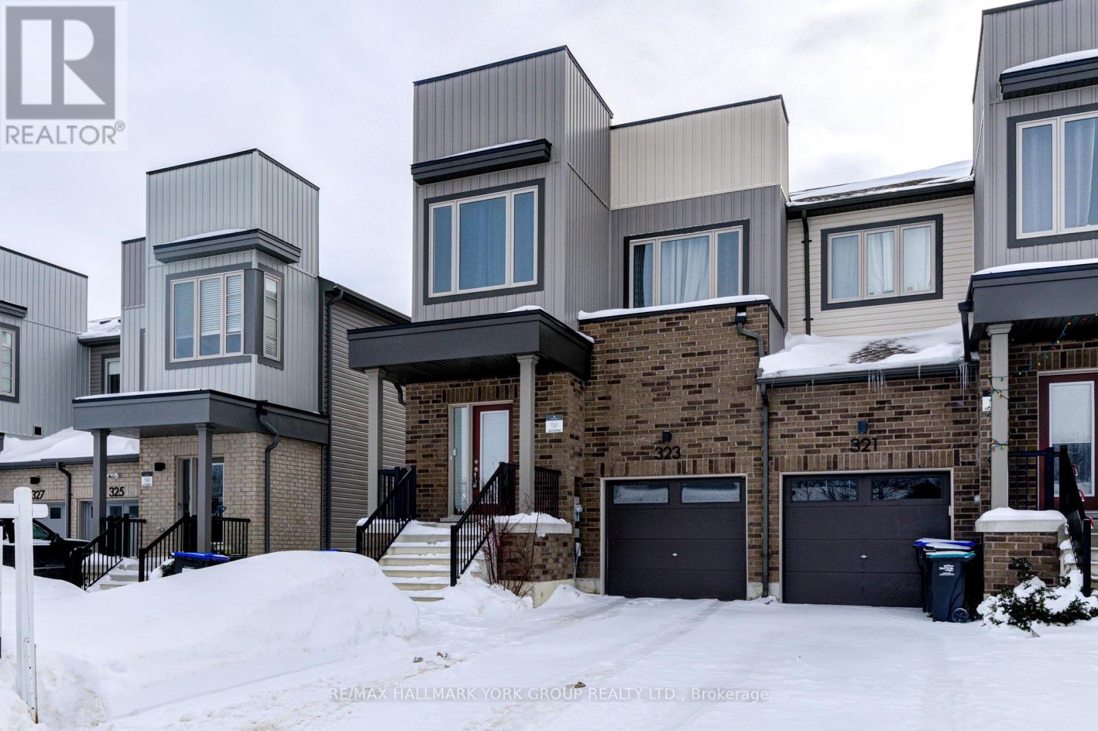 323 Atkinson Street, Clearview (Stayner), Ontario  L0M 1S0 - Photo 4 - S12770836