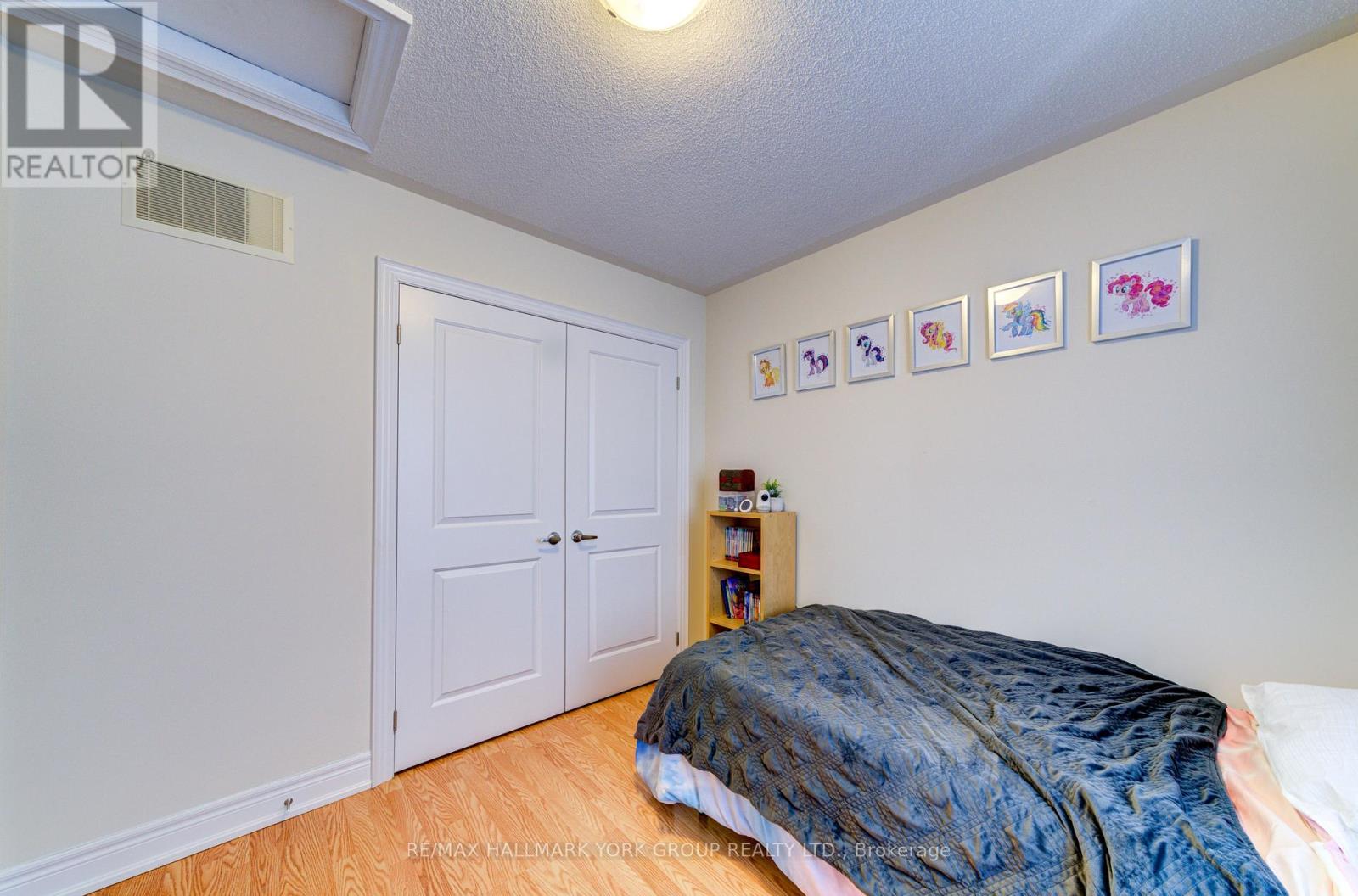 323 Atkinson Street, Clearview (Stayner), Ontario  L0M 1S0 - Photo 39 - S12770836