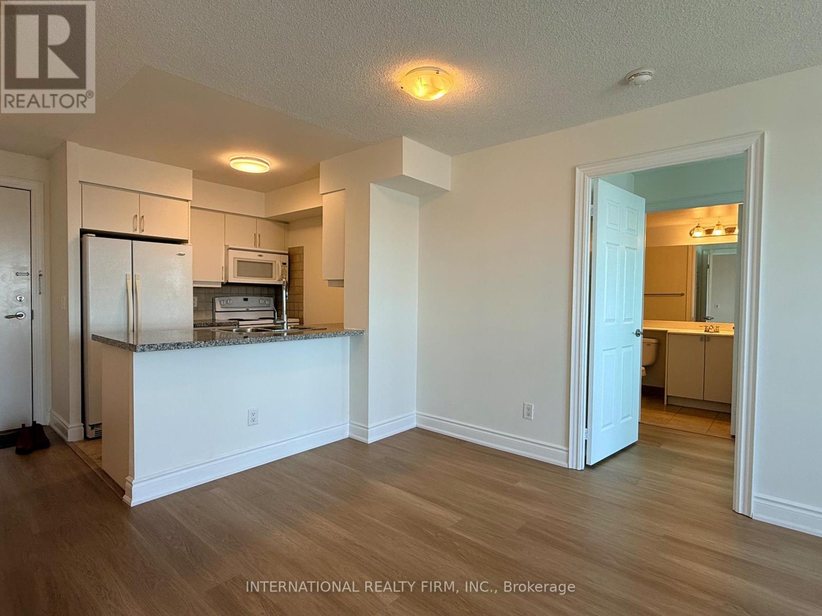 1411 - 15 Greenview Avenue, Toronto, Ontario  M2M 4M7 - Photo 11 - C12789194