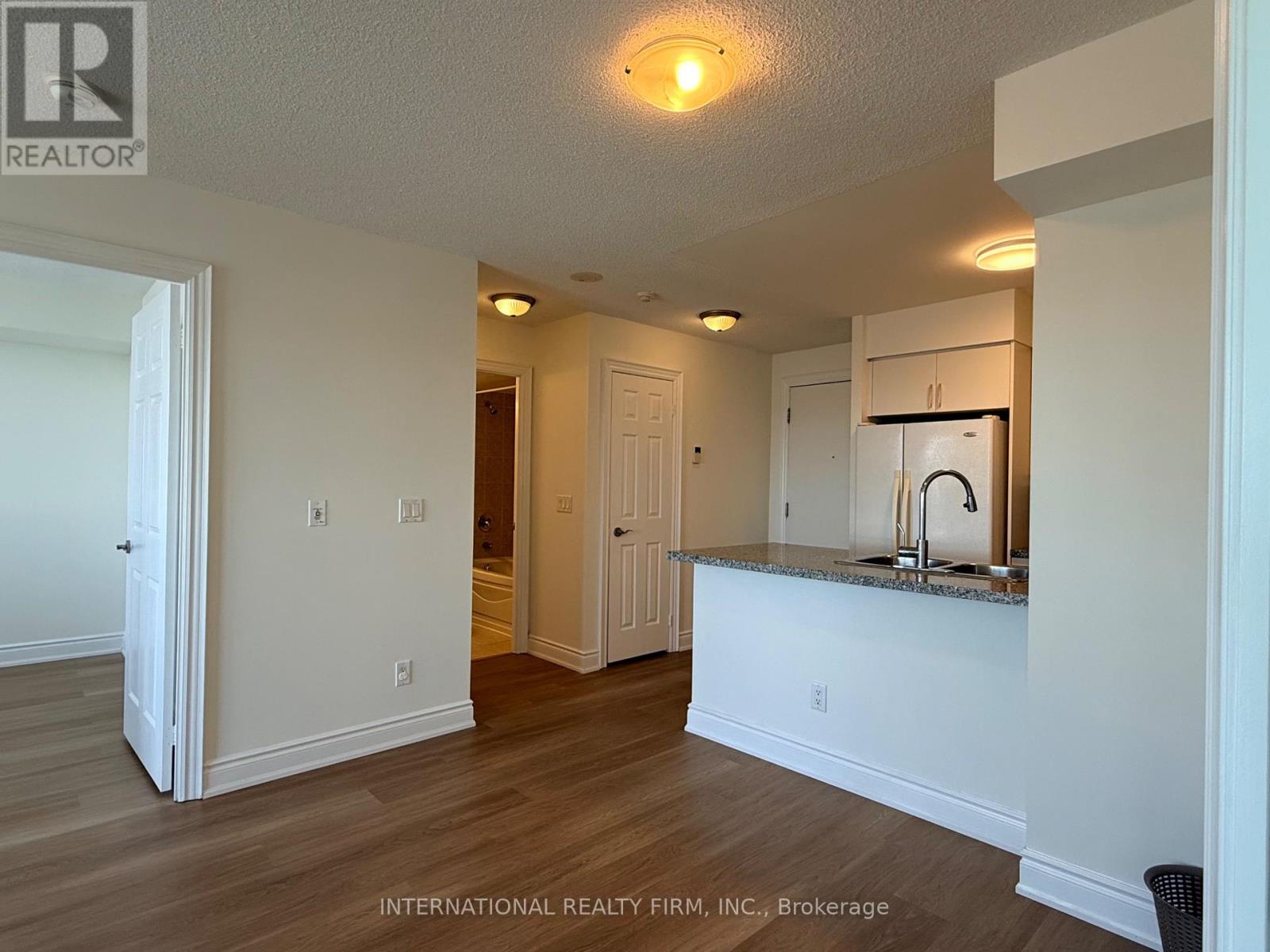 1411 - 15 Greenview Avenue, Toronto, Ontario  M2M 4M7 - Photo 12 - C12789194