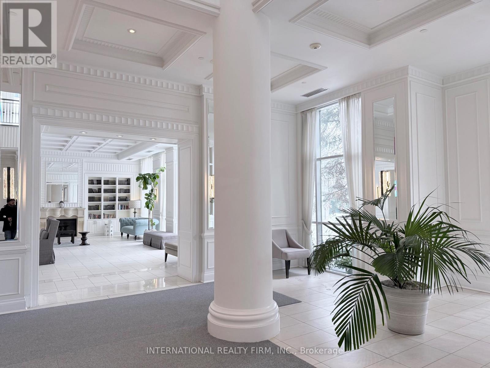 1411 - 15 Greenview Avenue, Toronto, Ontario  M2M 4M7 - Photo 2 - C12789194