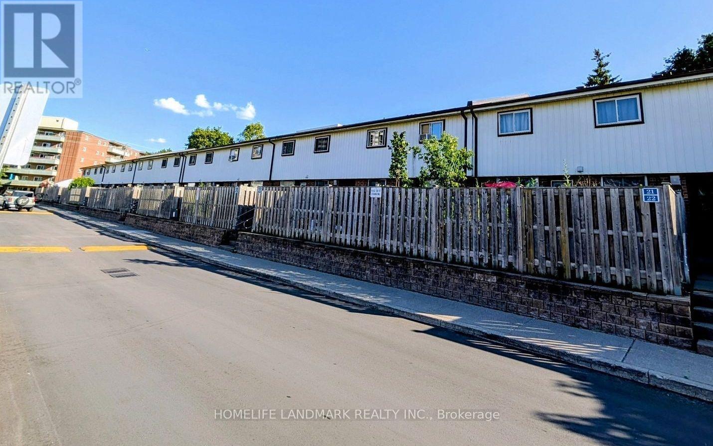 15 - 120 NONQUON ROAD, Oshawa, Ontario