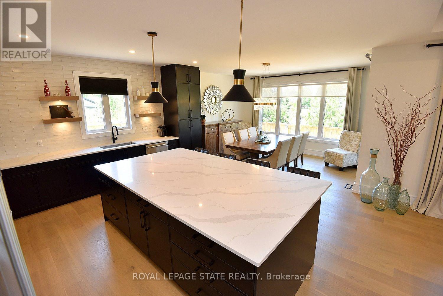 3642 Vosburgh Place, Lincoln, Ontario  L0R 1G0 - Photo 8 - X12789202