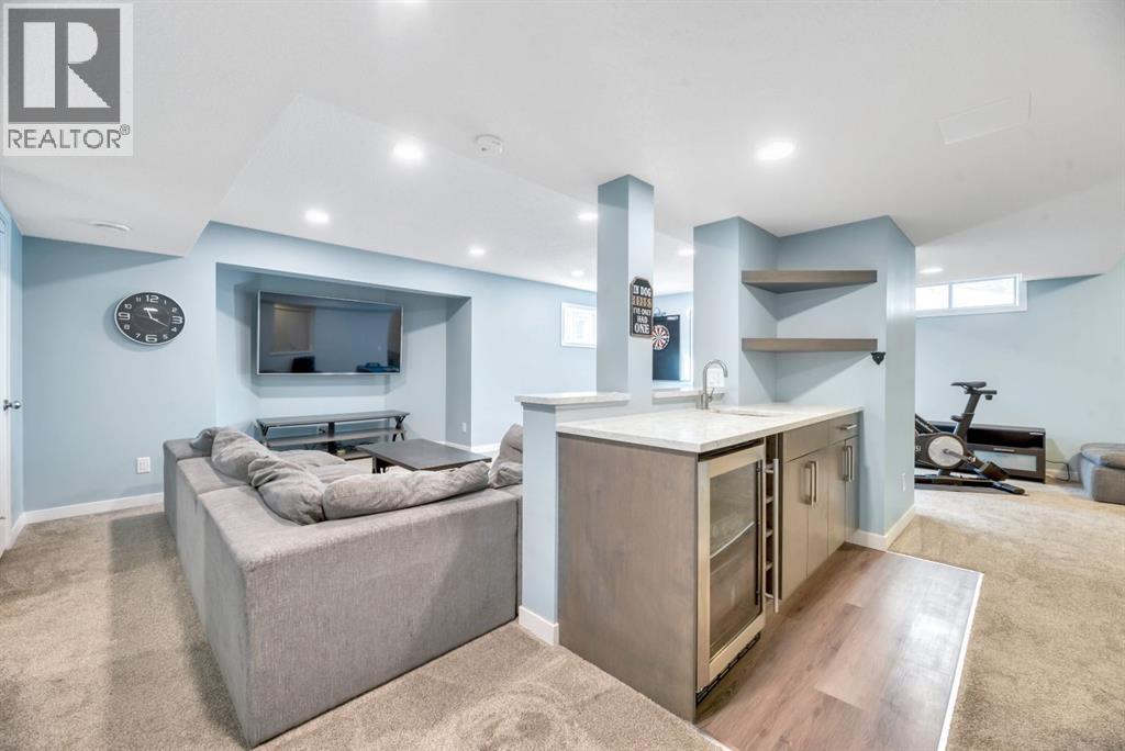 323 Hawkwood Boulevard Nw, Calgary, Alberta  T3G 3G7 - Photo 41 - A2286061