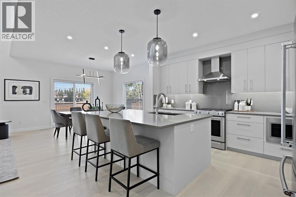 50 Westland Park Sw, Calgary, Alberta  T3H 0W1 - Photo 4 - A2286484