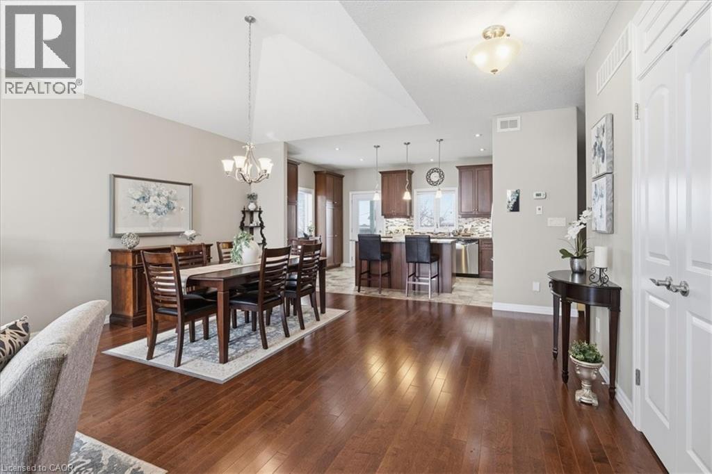 16 Piccadilly Square, New Hamburg, Ontario  N3A 0C7 - Photo 10 - 40802143