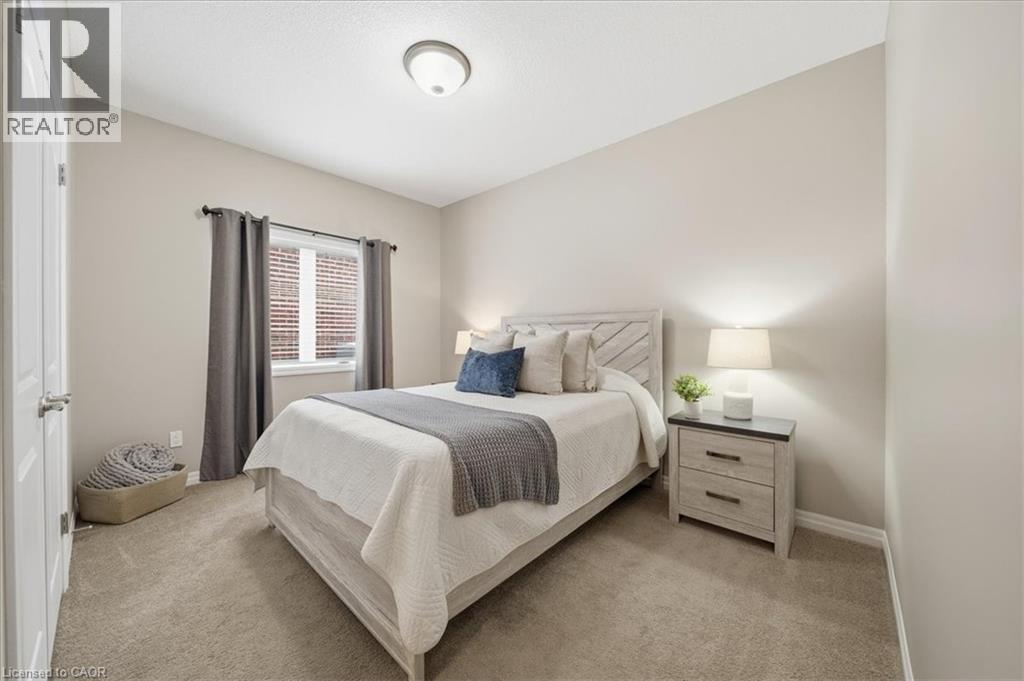 16 Piccadilly Square, New Hamburg, Ontario  N3A 0C7 - Photo 17 - 40802143