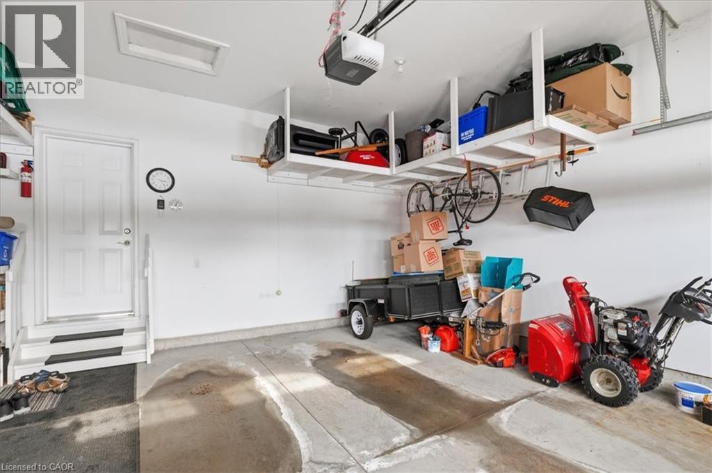 16 Piccadilly Square, New Hamburg, Ontario  N3A 0C7 - Photo 32 - 40802143