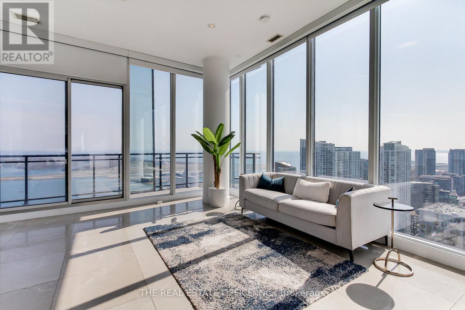 PH02 - 25 CAPREOL COURT, Toronto, Ontario