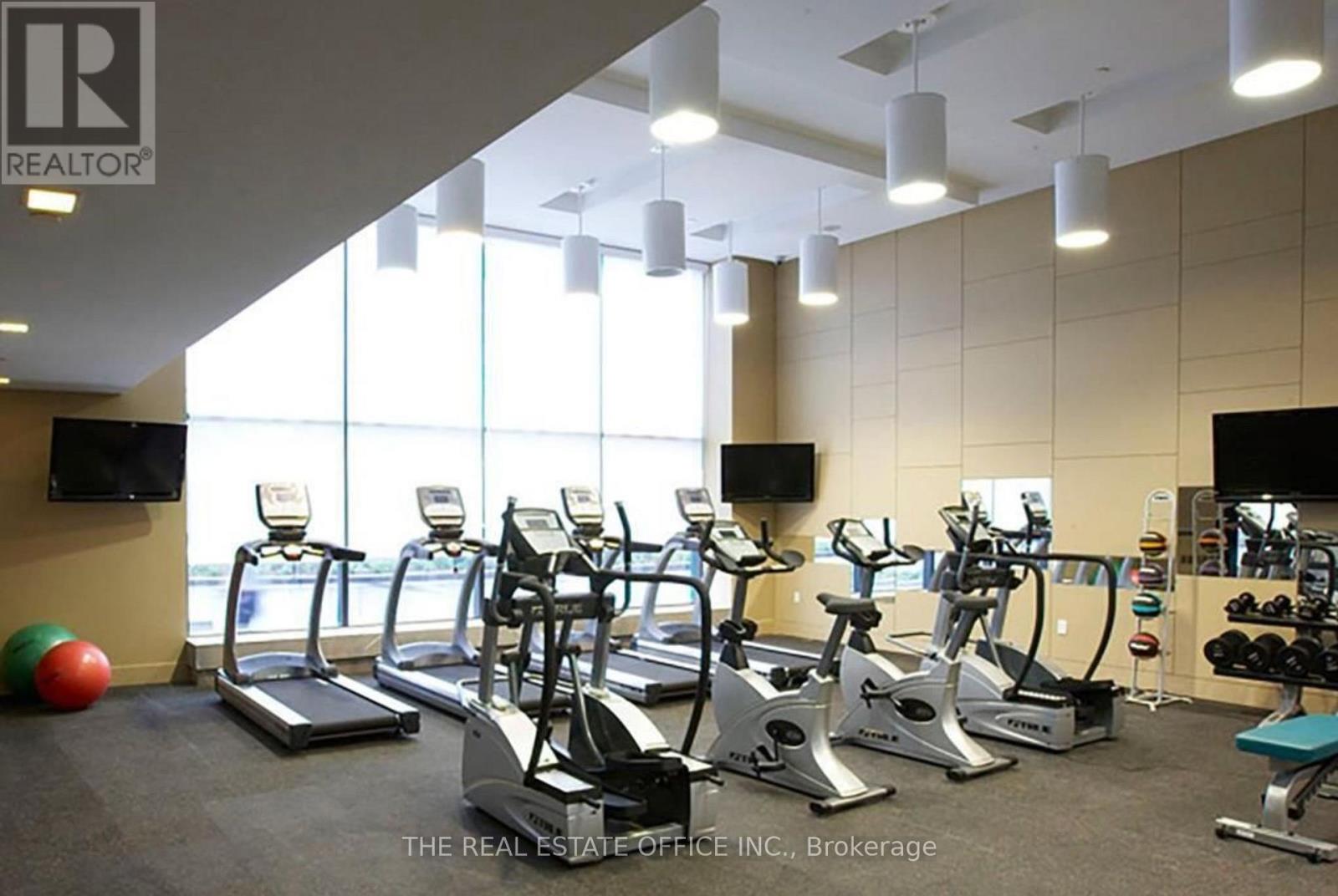 Ph02 - 25 Capreol Court, Toronto, Ontario  M5V 3Z7 - Photo 41 - C12789208