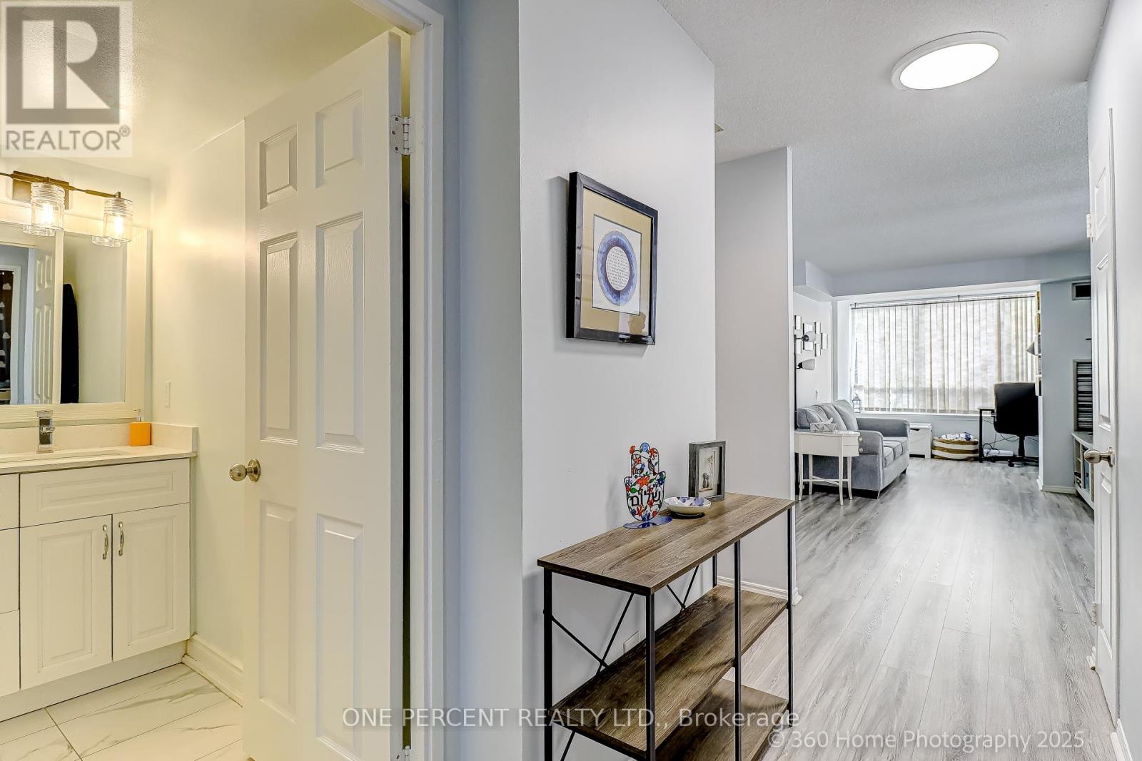 201 - 7 Bishop Avenue, Toronto, Ontario  M2M 4J4 - Photo 23 - C12789236
