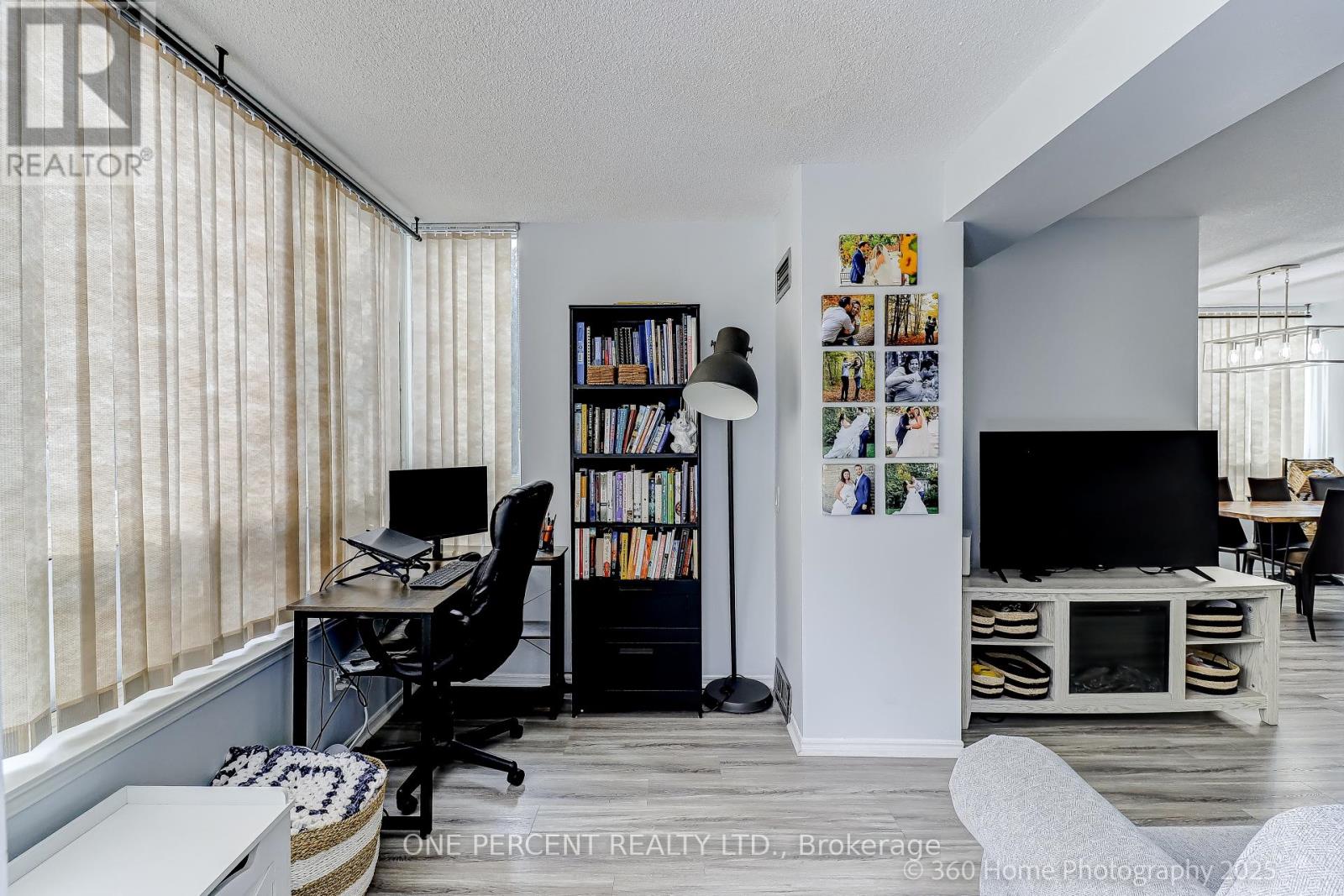 201 - 7 Bishop Avenue, Toronto, Ontario  M2M 4J4 - Photo 6 - C12789236