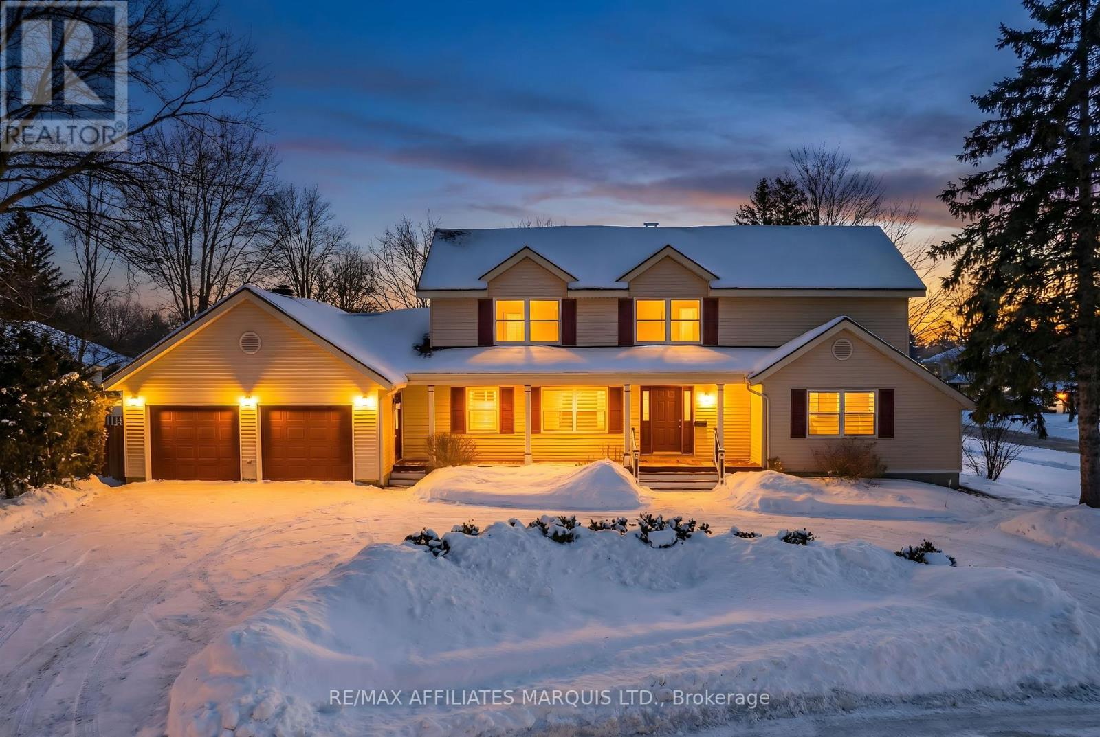 1356 LOCHIEL STREET, Cornwall, Ontario