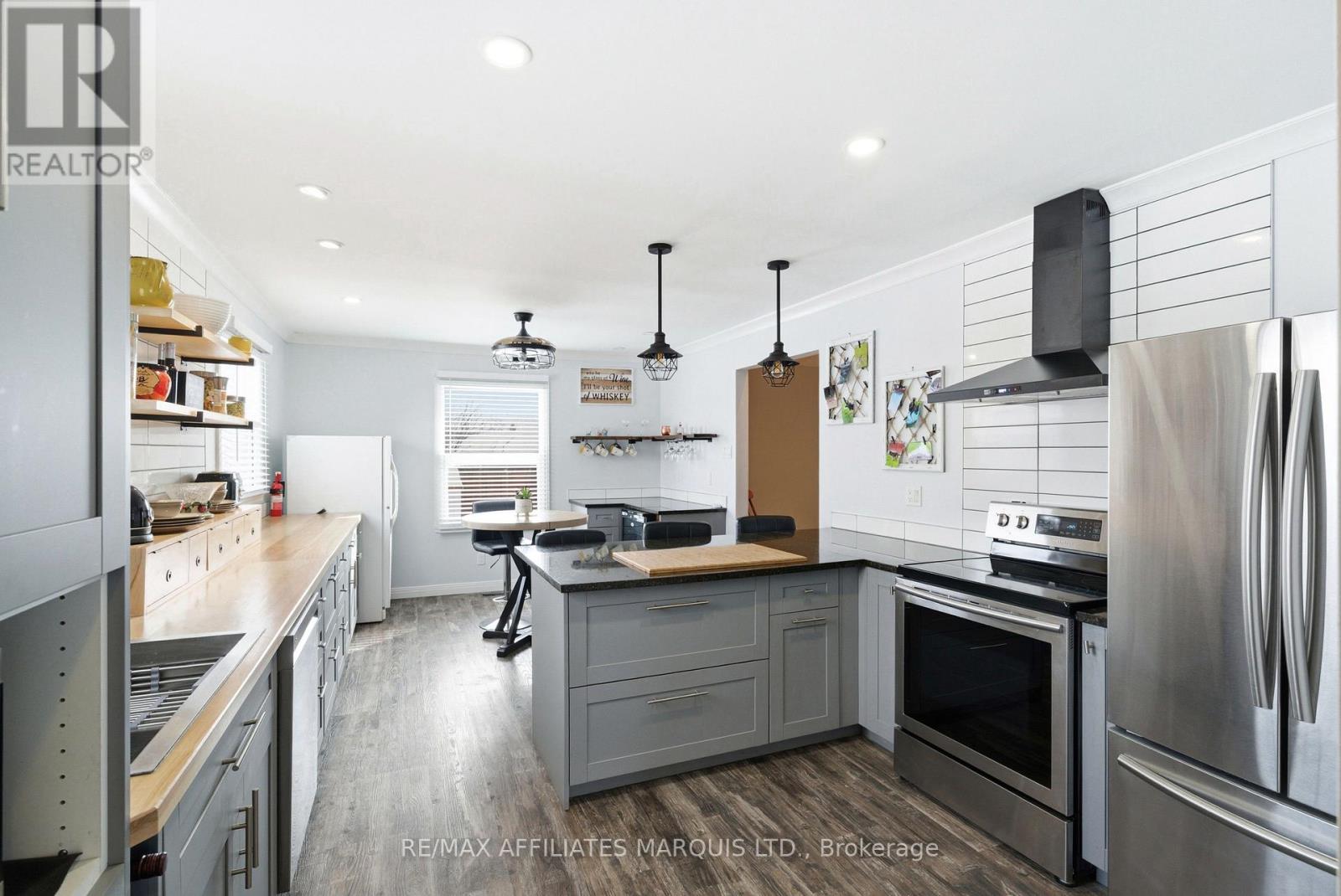 1356 Lochiel Street, Cornwall, Ontario  K6H 6N2 - Photo 13 - X12789226