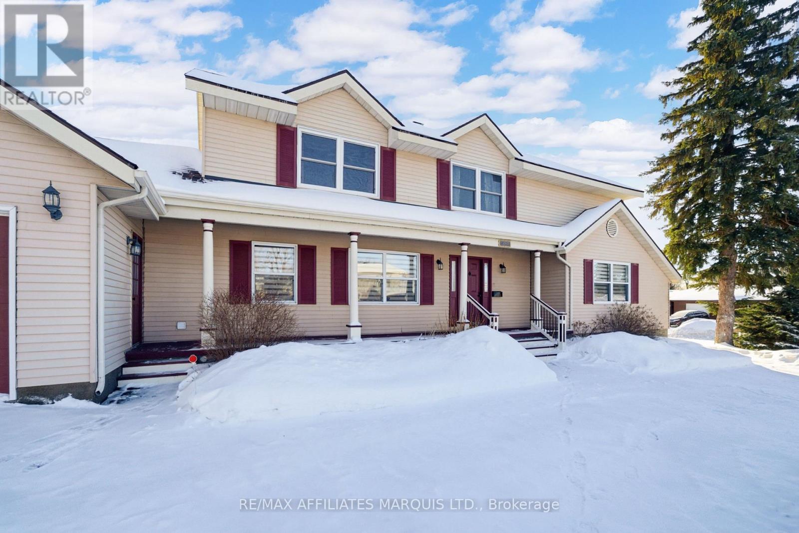 1356 Lochiel Street, Cornwall, Ontario  K6H 6N2 - Photo 3 - X12789226