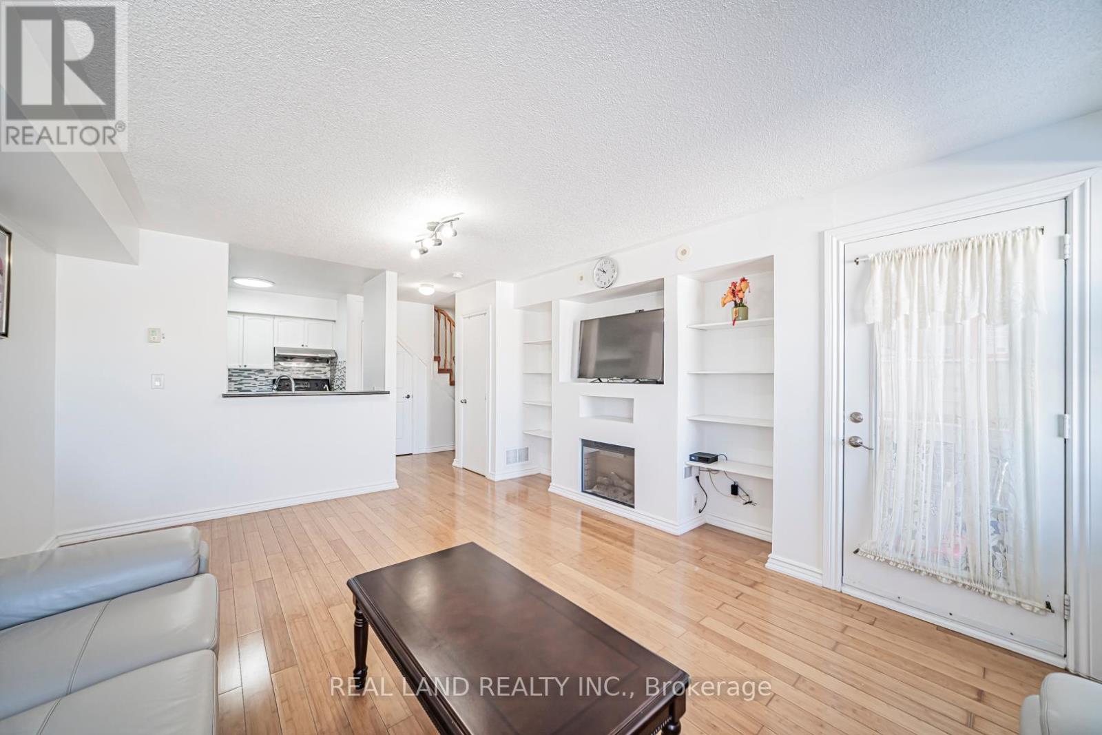 79 Sunrise Drive, Markham, Ontario  L3R 1A1 - Photo 15 - N12789216