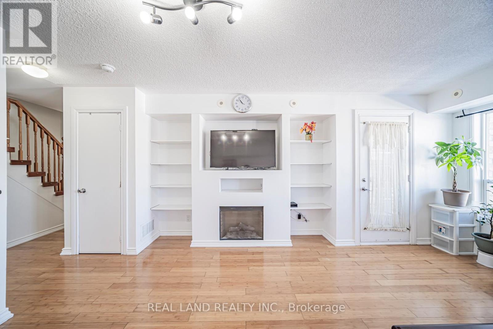 79 Sunrise Drive, Markham, Ontario  L3R 1A1 - Photo 18 - N12789216