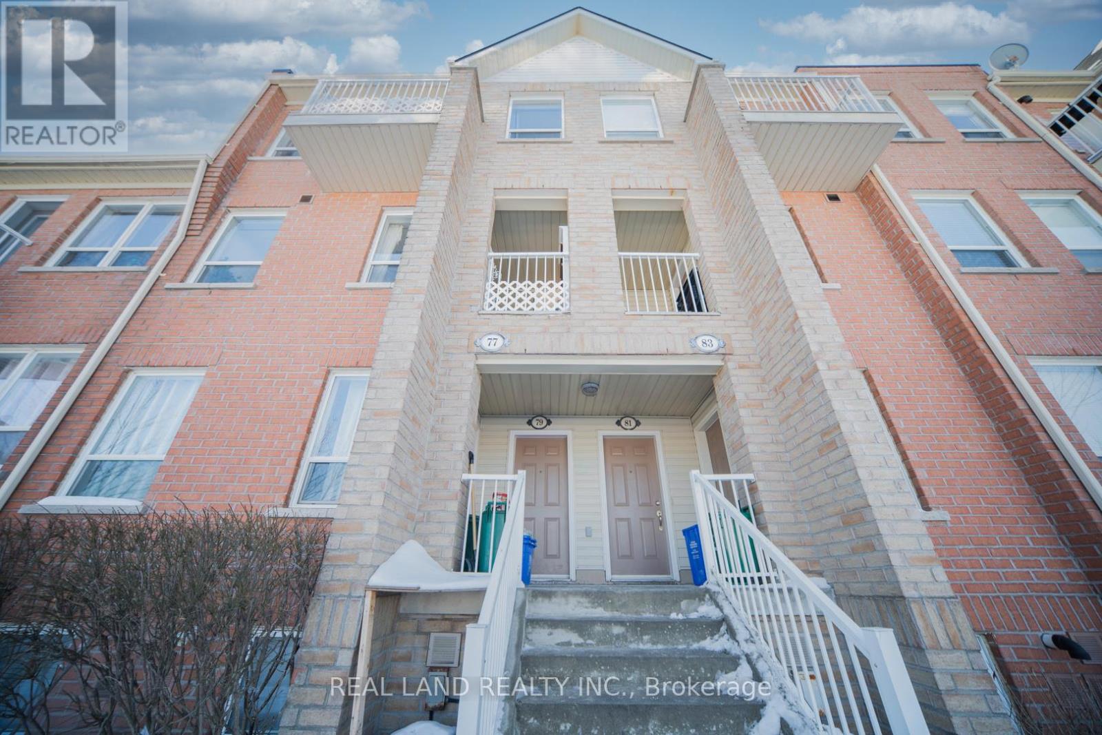 79 Sunrise Drive, Markham, Ontario  L3R 1A1 - Photo 2 - N12789216