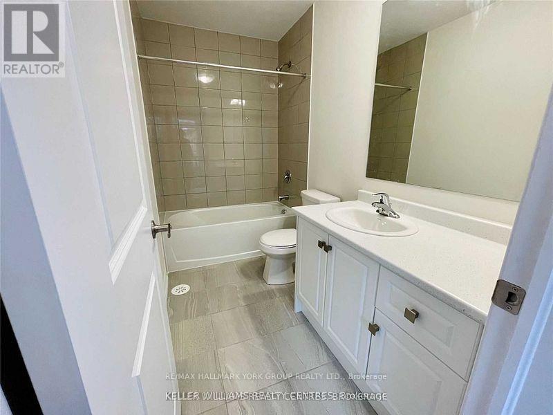 586 Murrell Boulevard, East Gwillimbury, Ontario  L9N 0L6 - Photo 12 - N12789222