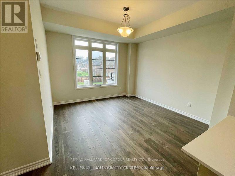 586 Murrell Boulevard, East Gwillimbury, Ontario  L9N 0L6 - Photo 8 - N12789222