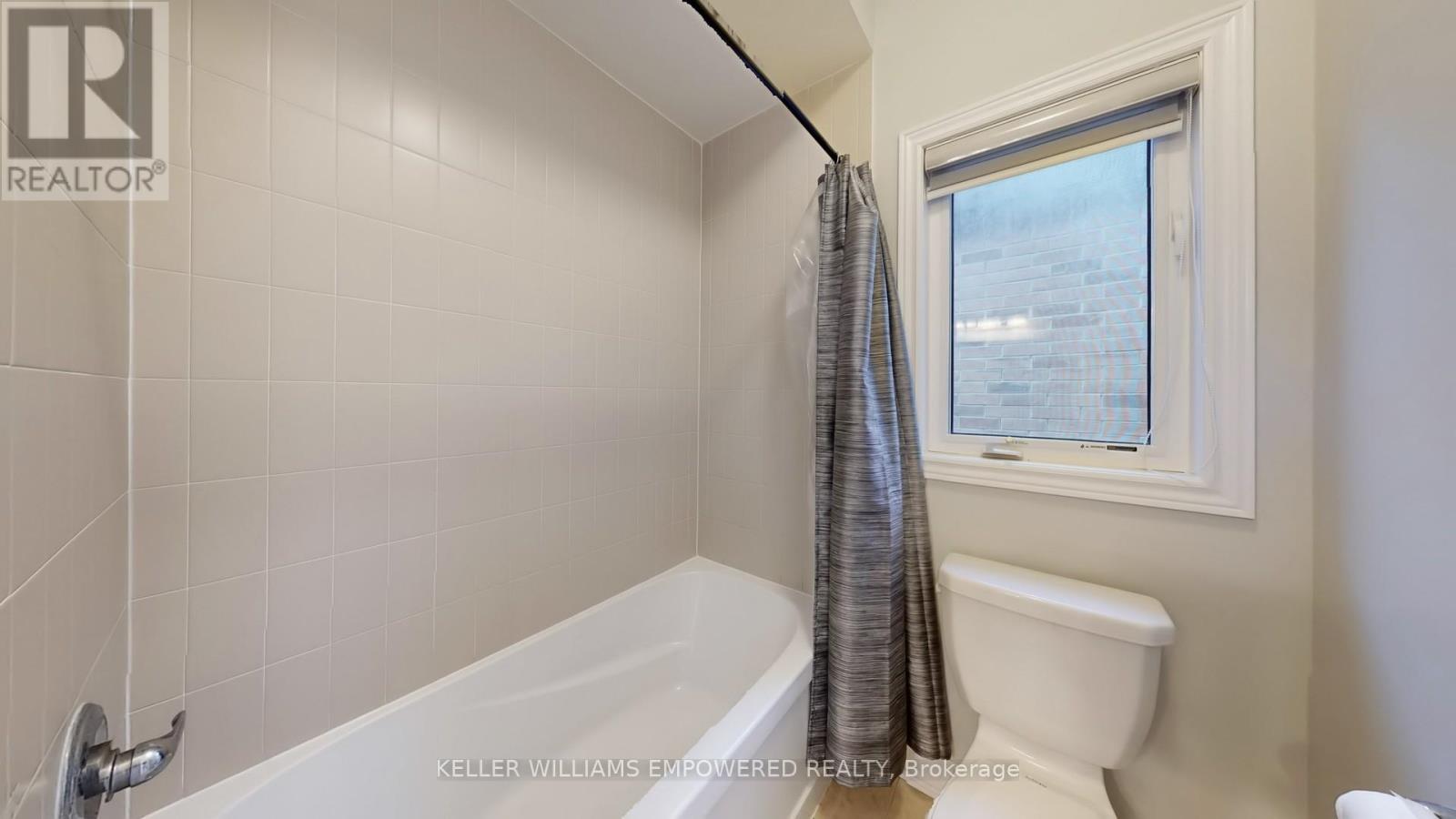 138 Crane Street, Aurora, Ontario  L4G 0W2 - Photo 29 - N12789224