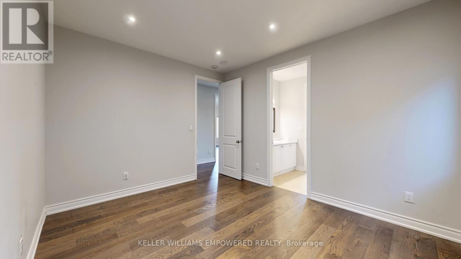 138 Crane Street, Aurora, Ontario  L4G 0W2 - Photo 32 - N12789224