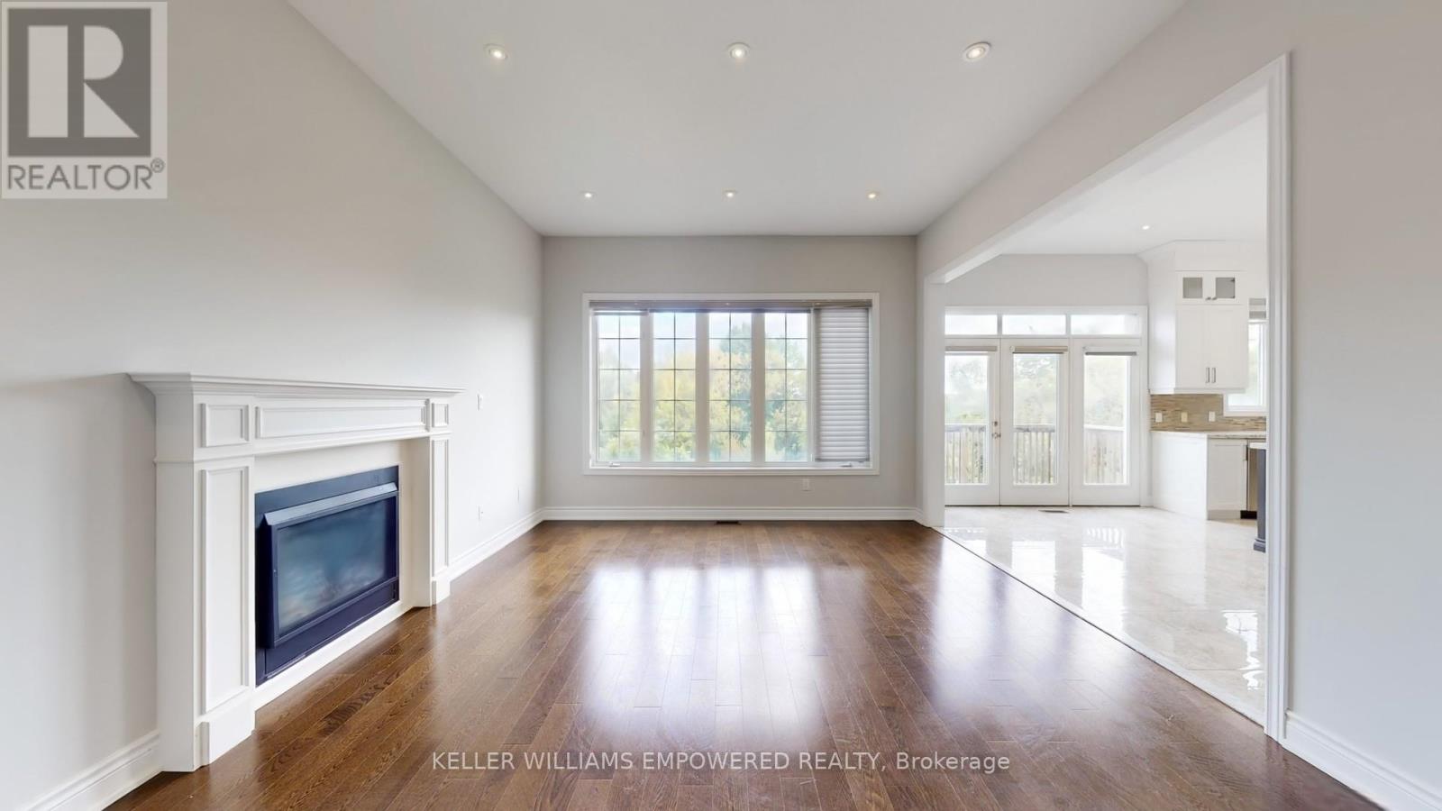 138 Crane Street, Aurora, Ontario  L4G 0W2 - Photo 7 - N12789224